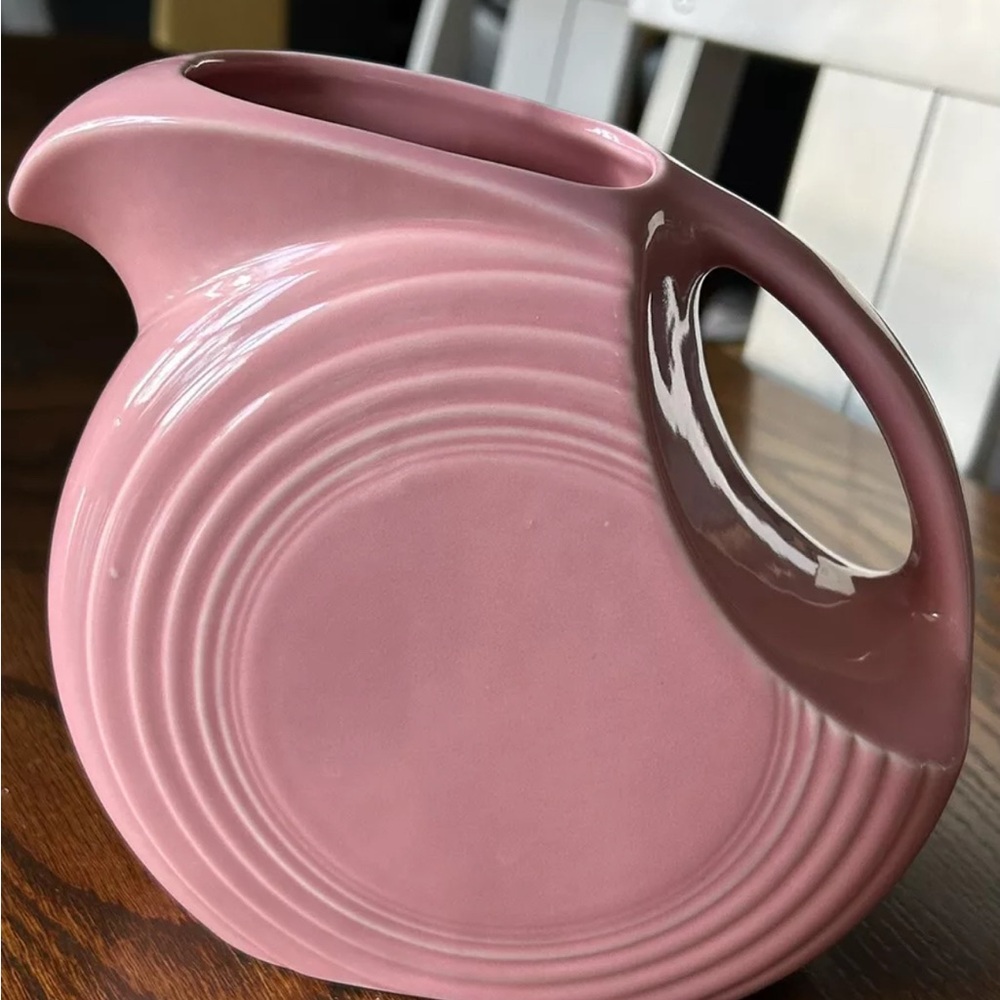 Fiestaware by Homer Laughlin 7" disc 64 ounce pitcher - Pink New